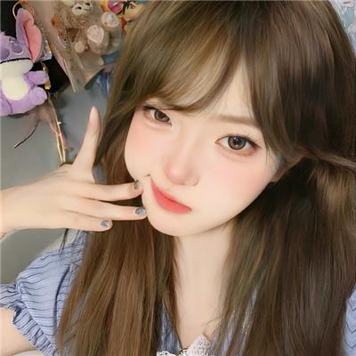 摆摊后，全城大哥都来给我打下手